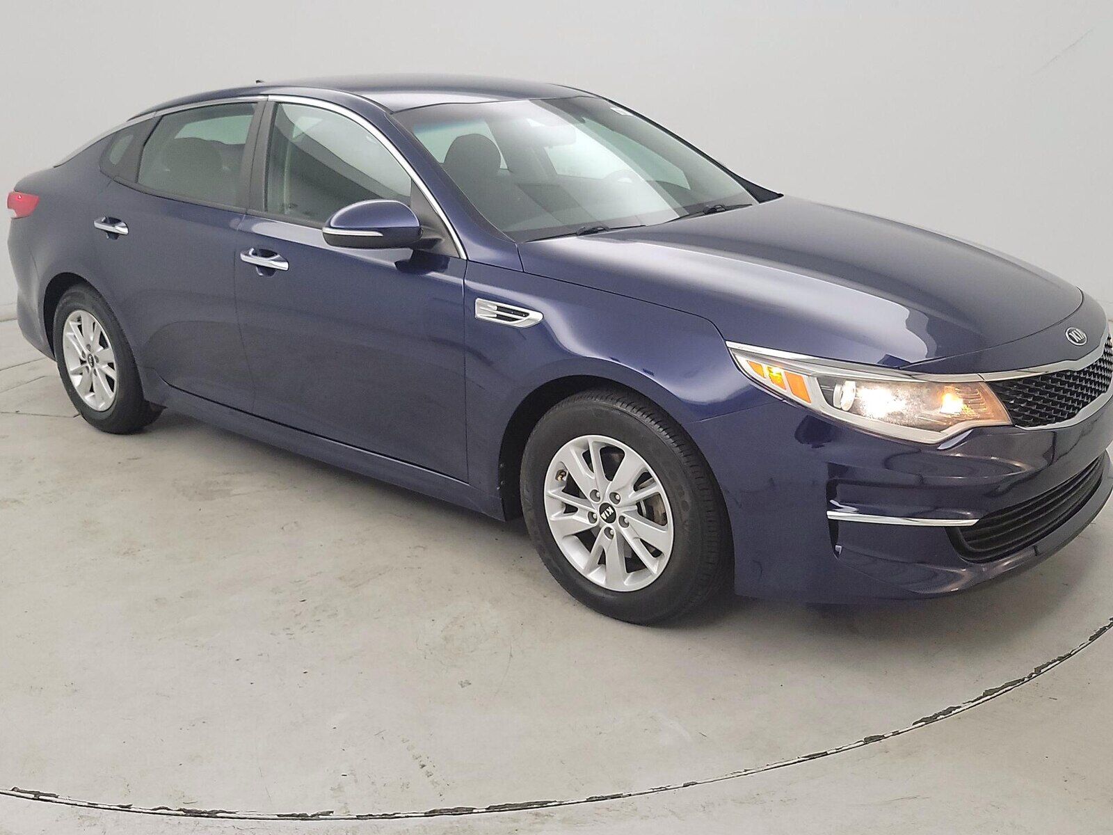 2018 KIA Optima