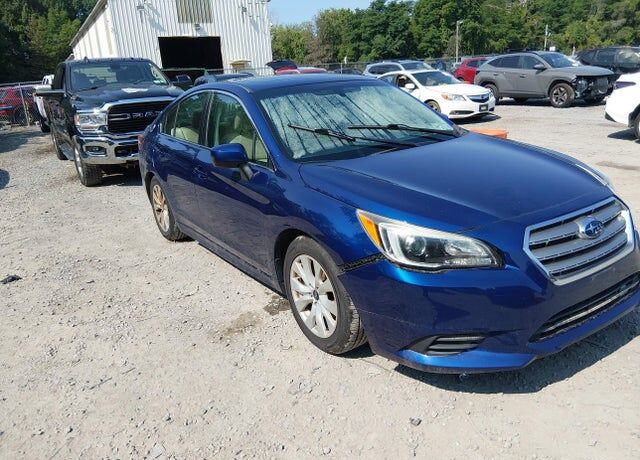2015 SUBARU Legacy