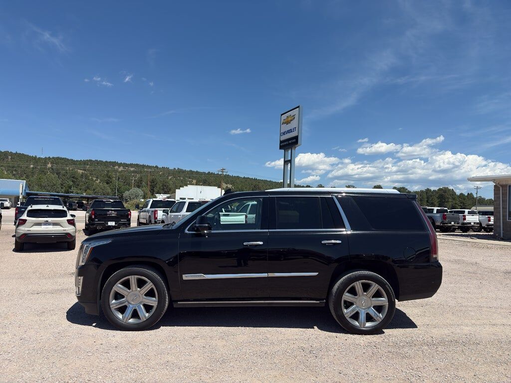 2020 CADILLAC Escalade
