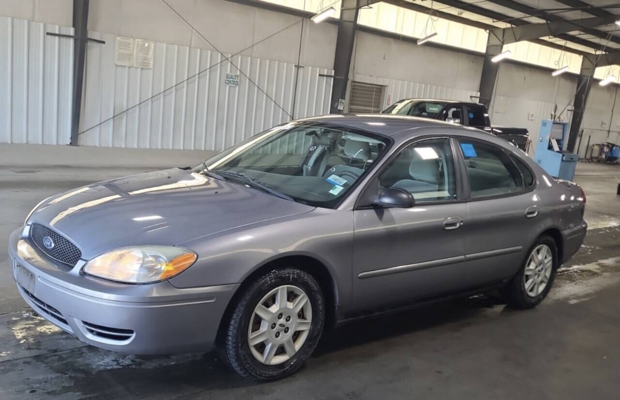 2006 FORD Taurus