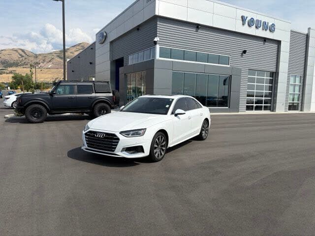 2021 AUDI A4