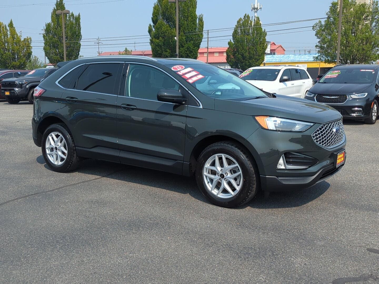 2023 FORD Edge
