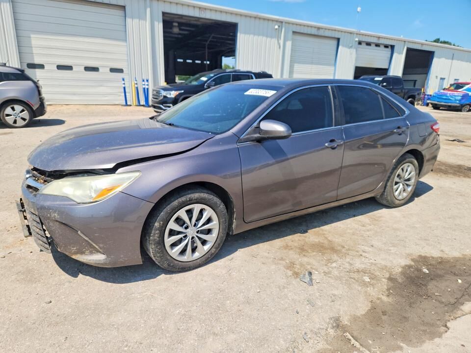 2016 TOYOTA Camry