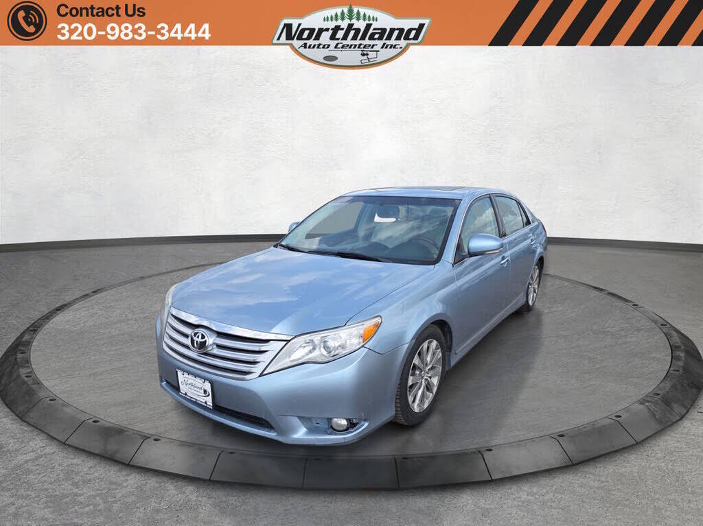 2011 TOYOTA Avalon