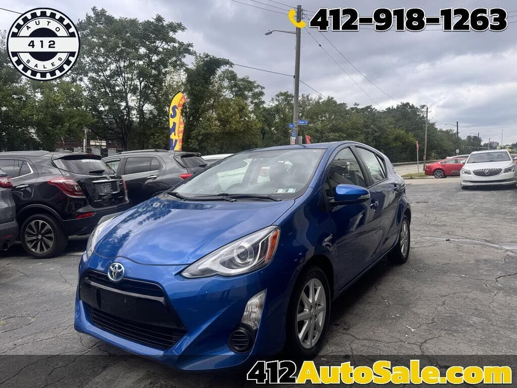 2015 TOYOTA Prius