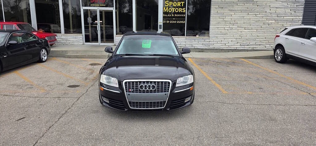 2009 AUDI A8