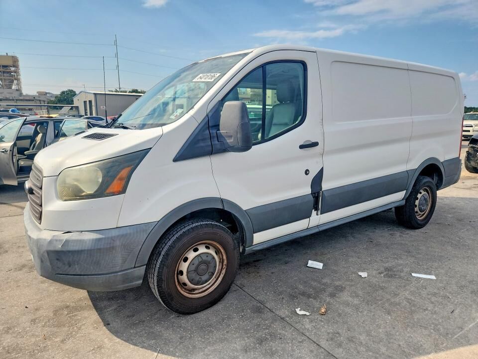 2015 FORD Transit