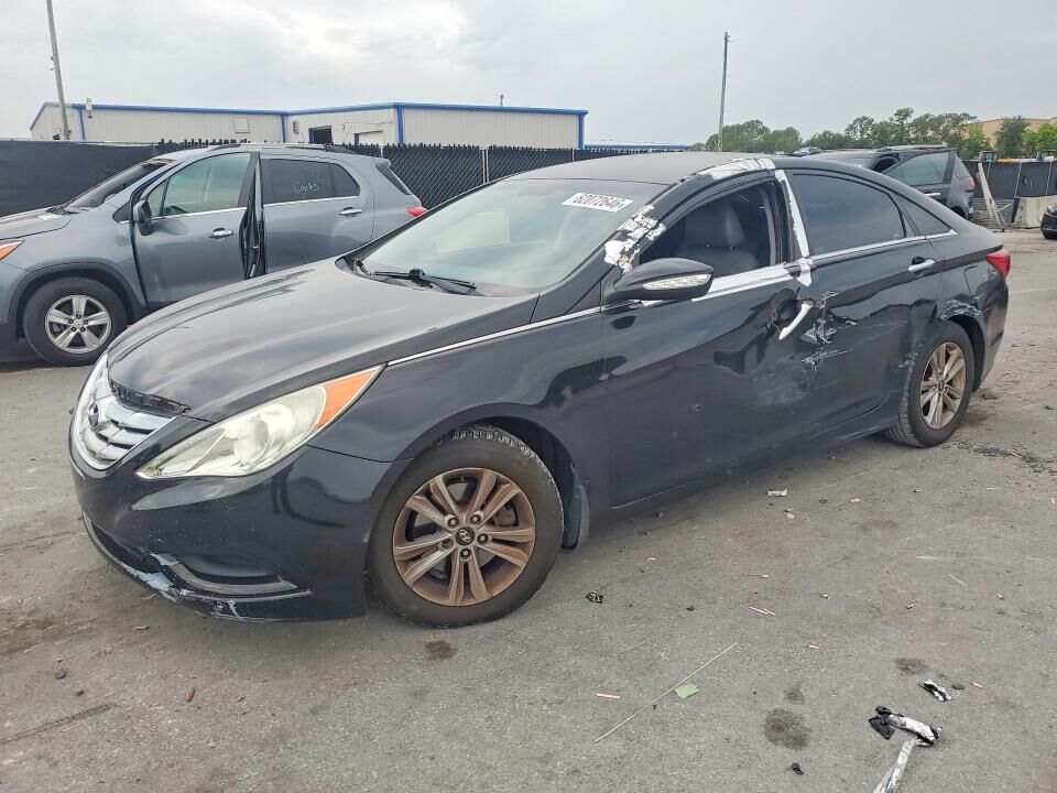 2011 HYUNDAI Sonata