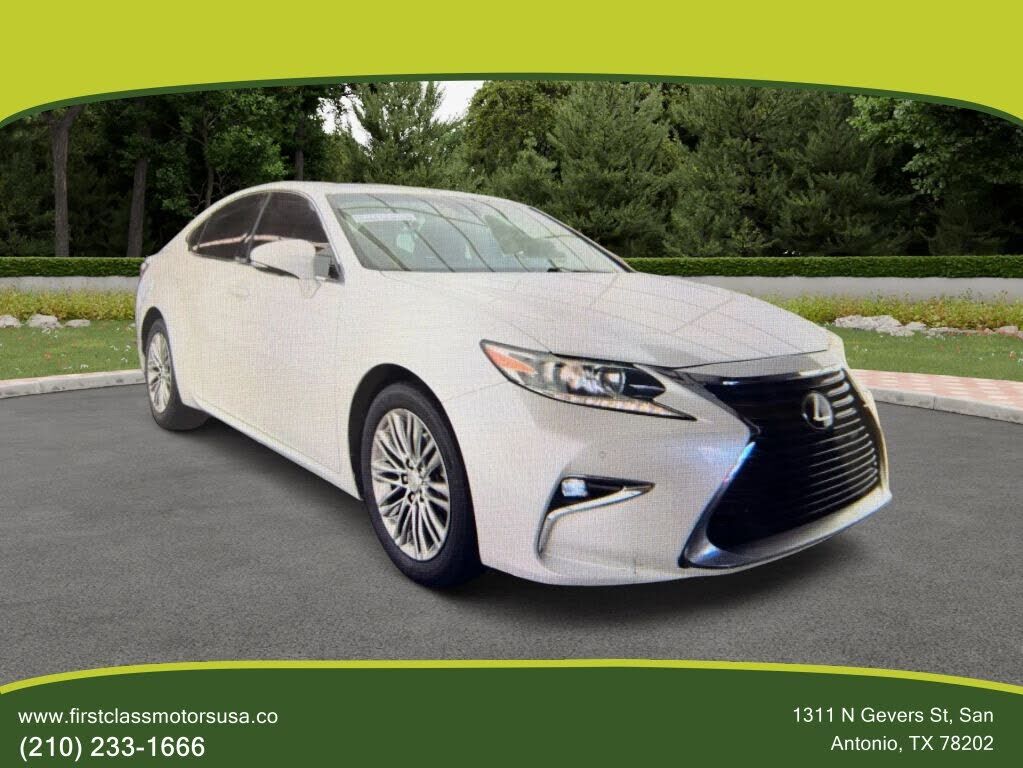 2017 LEXUS ES
