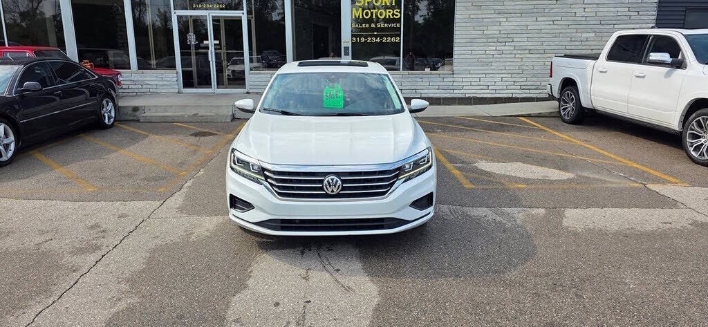 2022 VOLKSWAGEN Passat