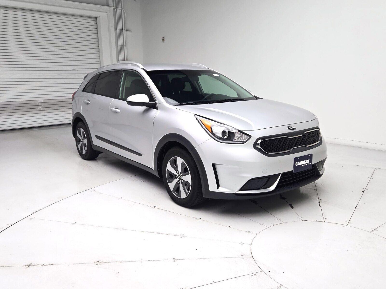 2017 KIA Niro