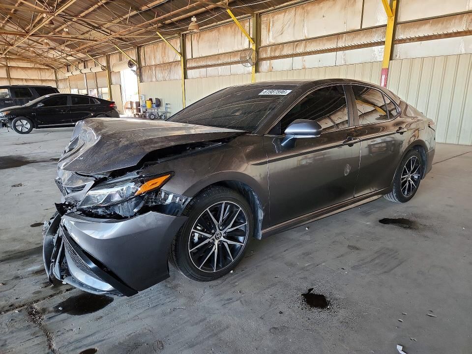 2024 TOYOTA Camry
