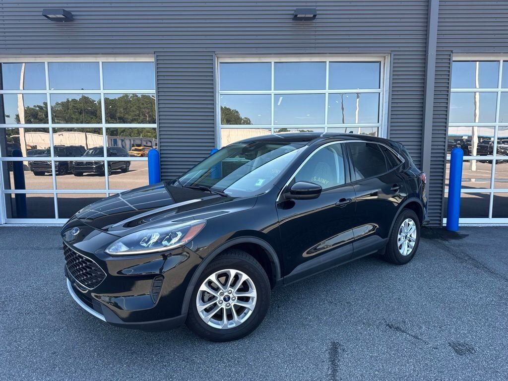 2021 FORD Escape