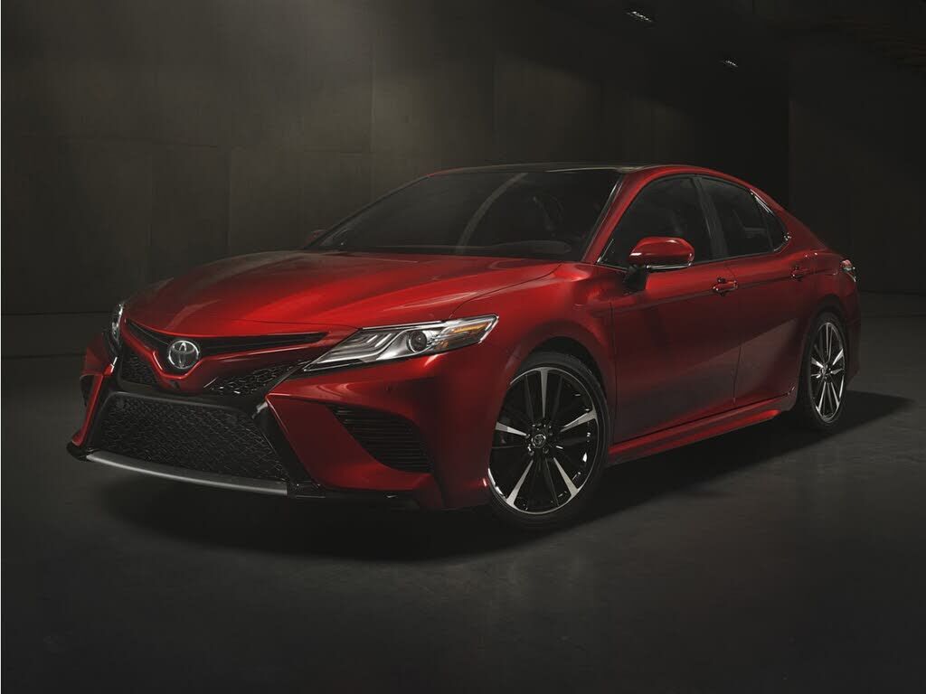 2019 TOYOTA Camry