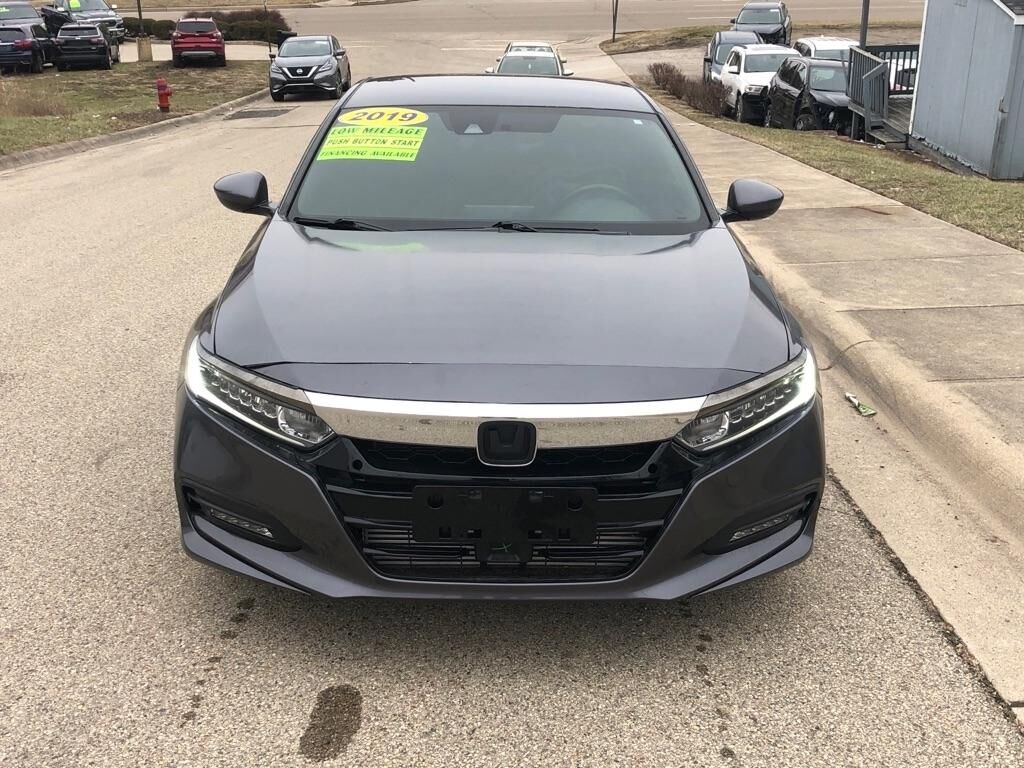 2019 HONDA Accord