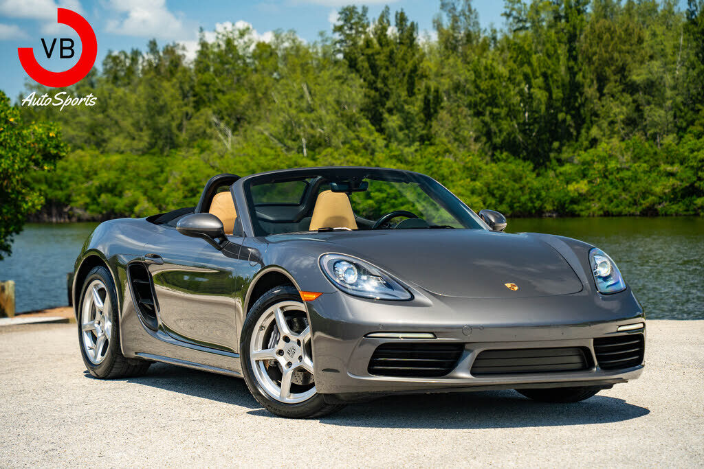 2017 PORSCHE Boxster