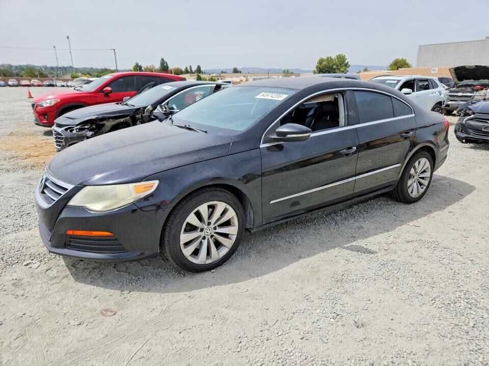 2011 VOLKSWAGEN Passat