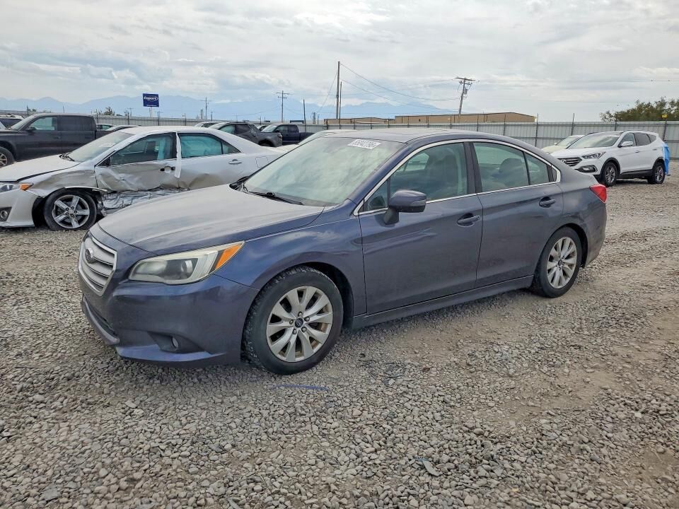 2015 SUBARU Legacy