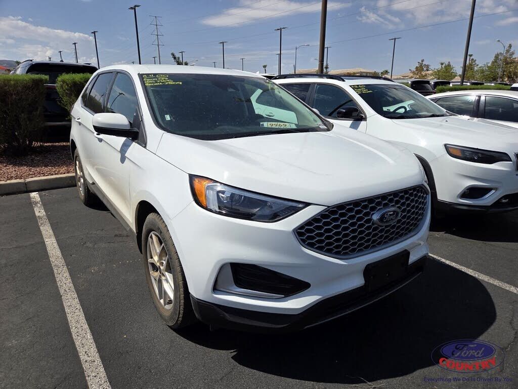 2024 FORD Edge