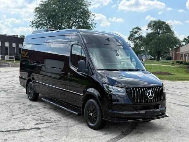 2024 MERCEDES-BENZ Sprinter