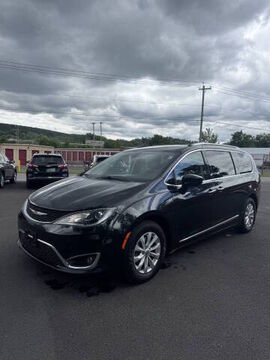 2019 CHRYSLER Pacifica