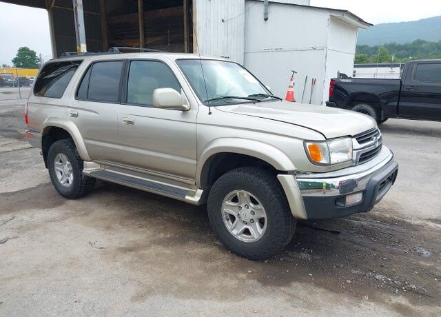2002 TOYOTA 4-Runner