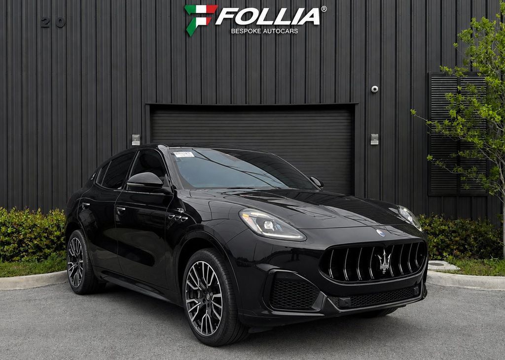 2023 MASERATI Grecale
