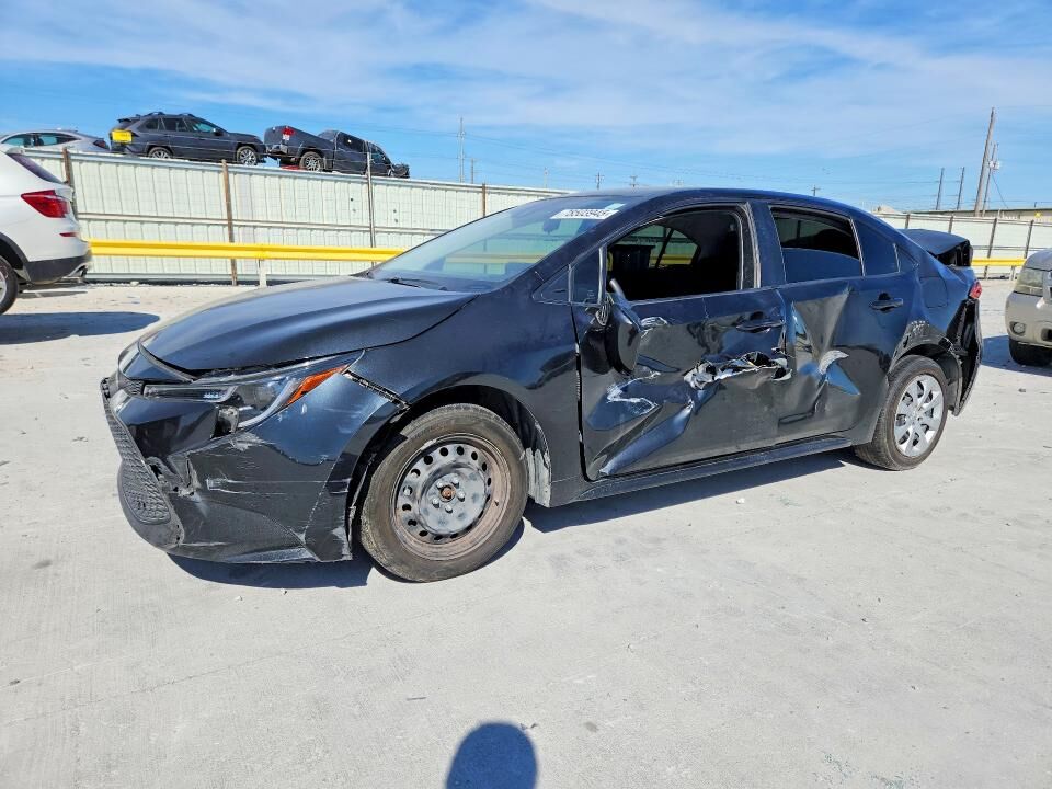 2022 TOYOTA Corolla