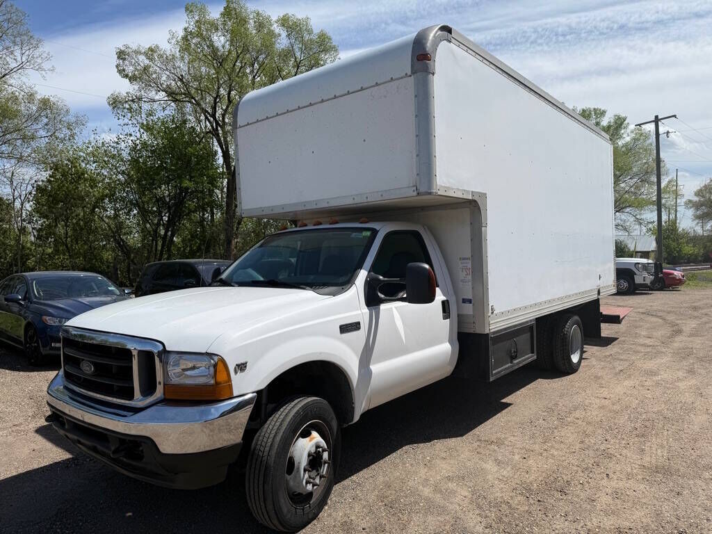 2004 FORD F-550