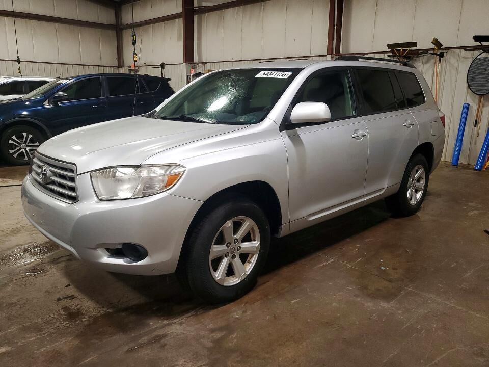 2010 TOYOTA Highlander
