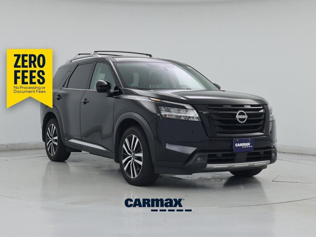 2024 NISSAN Pathfinder