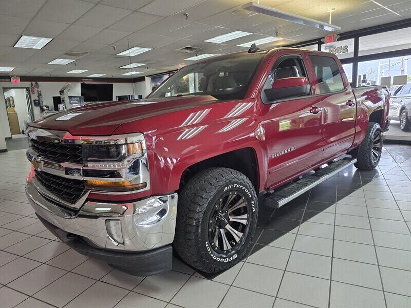 2018 CHEVROLET Silverado