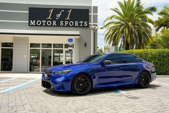 2025 BMW M5