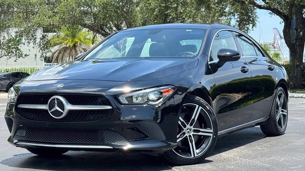 2022 MERCEDES-BENZ CLA-Class