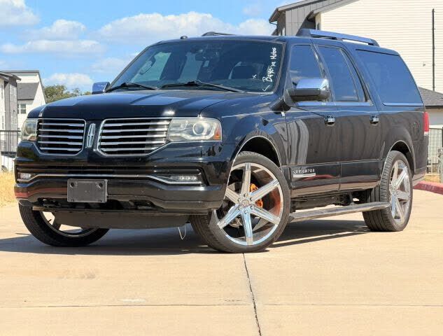 2017 LINCOLN Navigator L