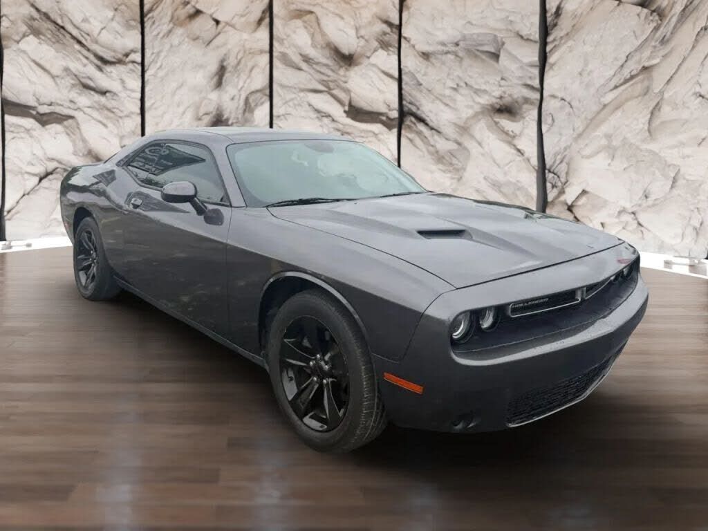 2019 DODGE Challenger