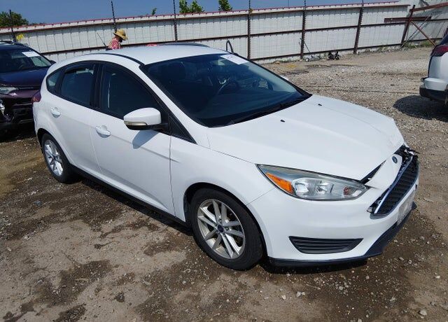2016 FORD Focus