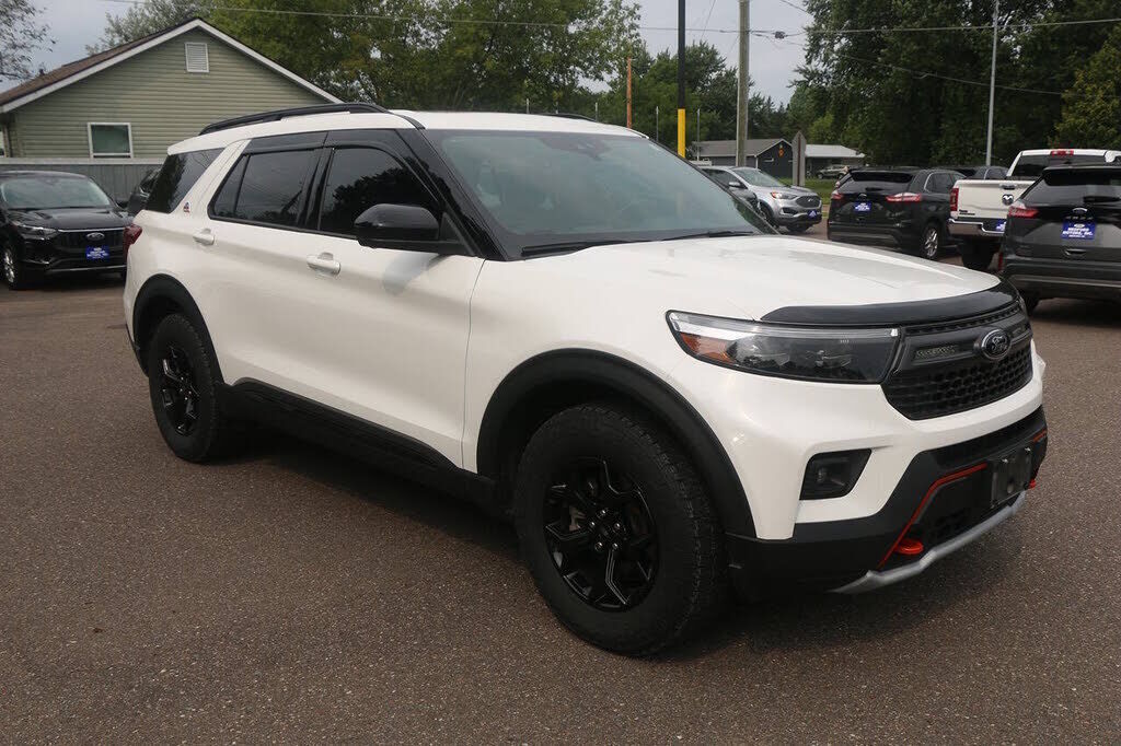 2023 FORD Explorer