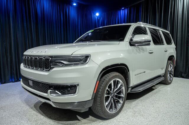 2022 JEEP Wagoneer