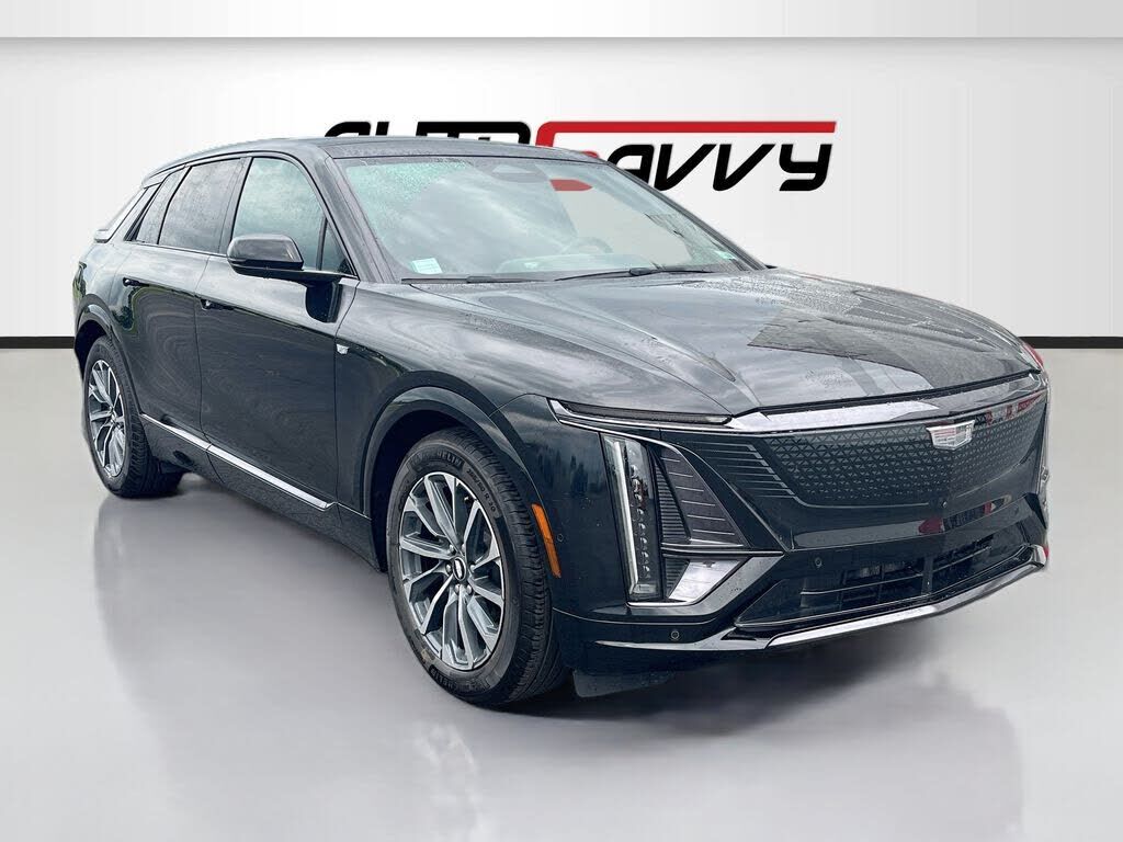 2025 CADILLAC Lyriq