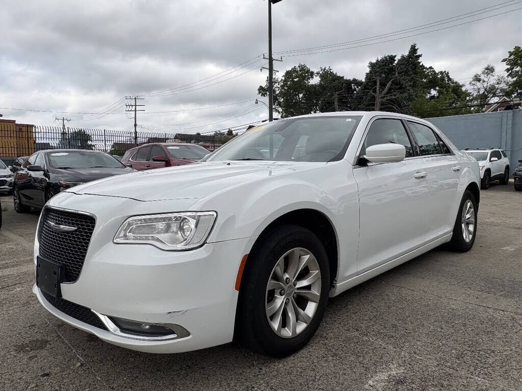 2016 CHRYSLER 300
