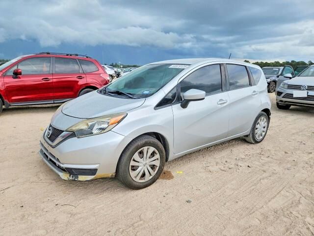 2017 NISSAN Versa
