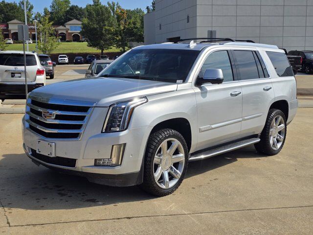 2020 CADILLAC Escalade
