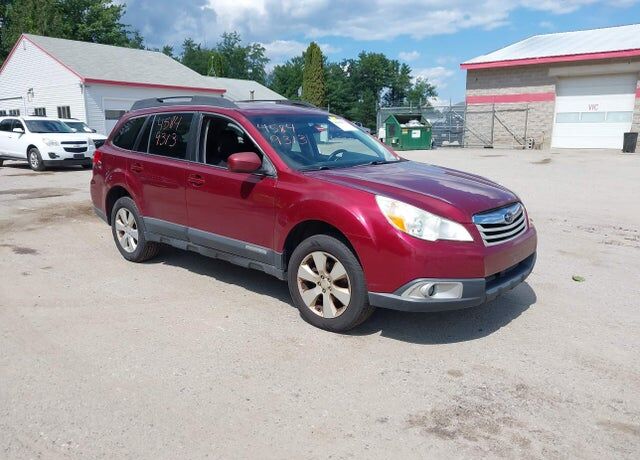 2012 SUBARU Outback