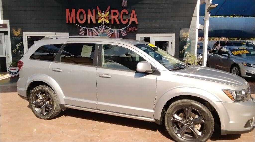 2019 DODGE Journey