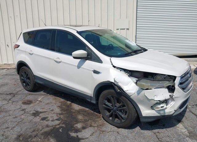 2017 FORD Escape