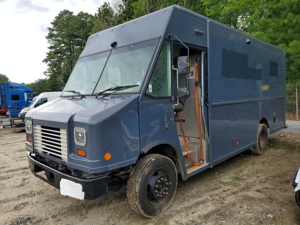2020 FORD Commercial Chassis