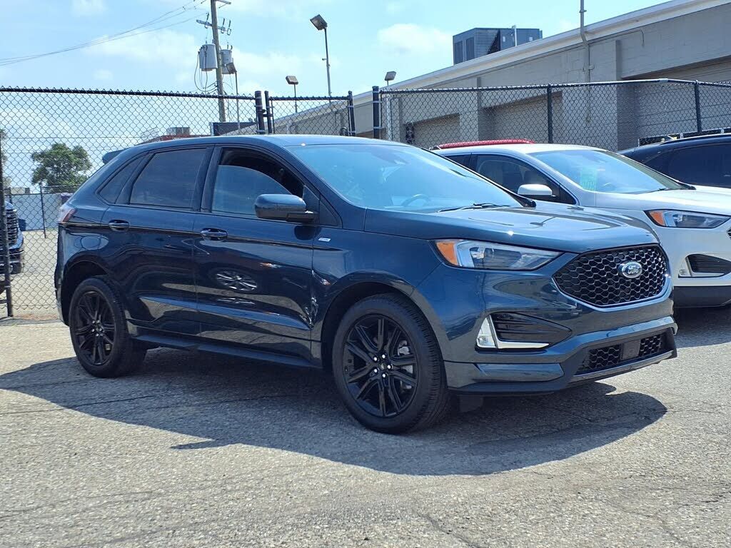 2024 FORD Edge