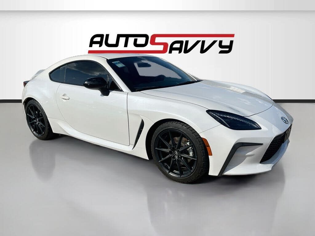 2024 TOYOTA GR86
