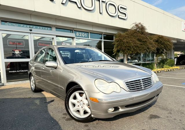 2004 MERCEDES-BENZ C-Class